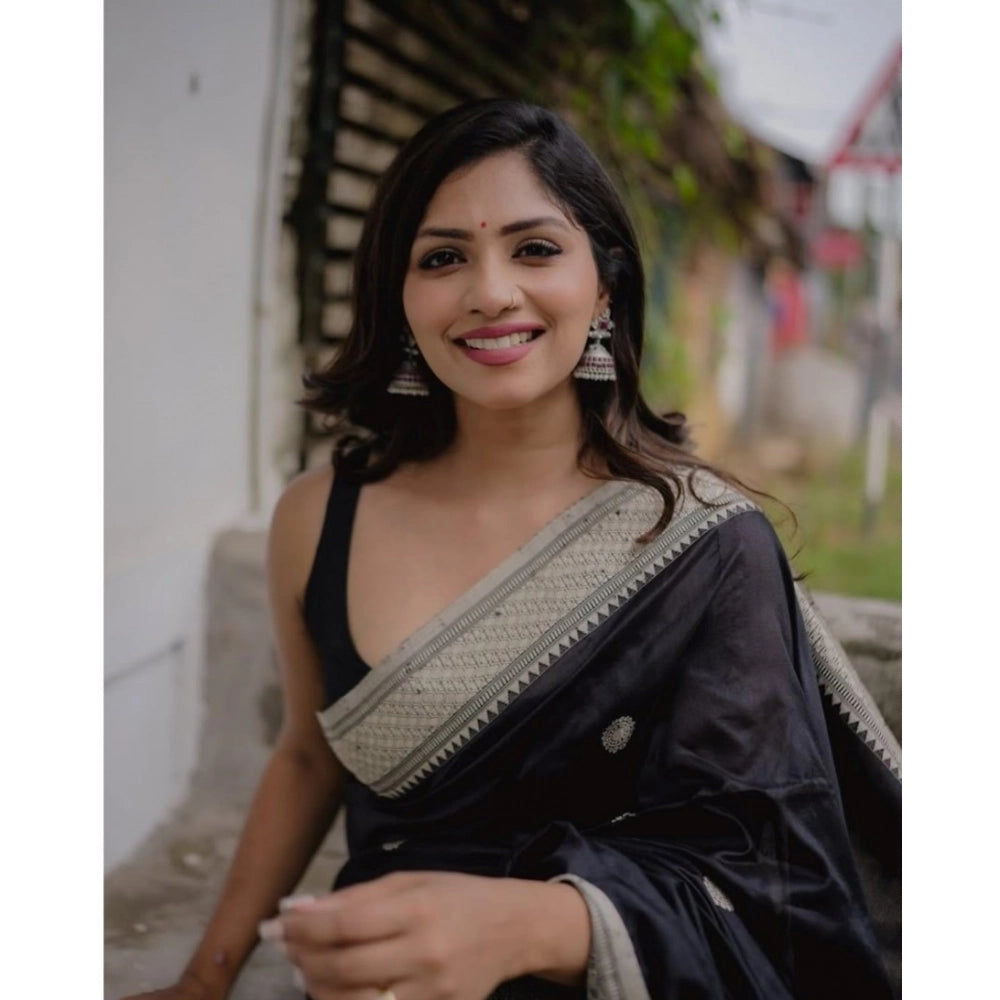 Women's Silk Printed Saree With Unstitched Blouse 5.5 Mtr (Black)