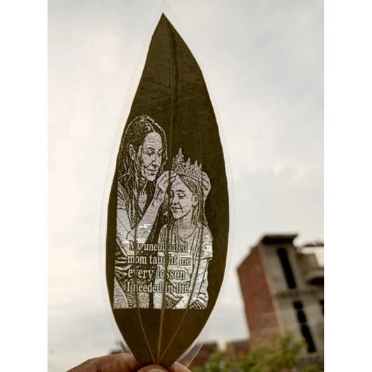 Custom Mother And Daughter Leaf Art – Personalized Engraved Portrait on Natural Leaf | Home Accessories