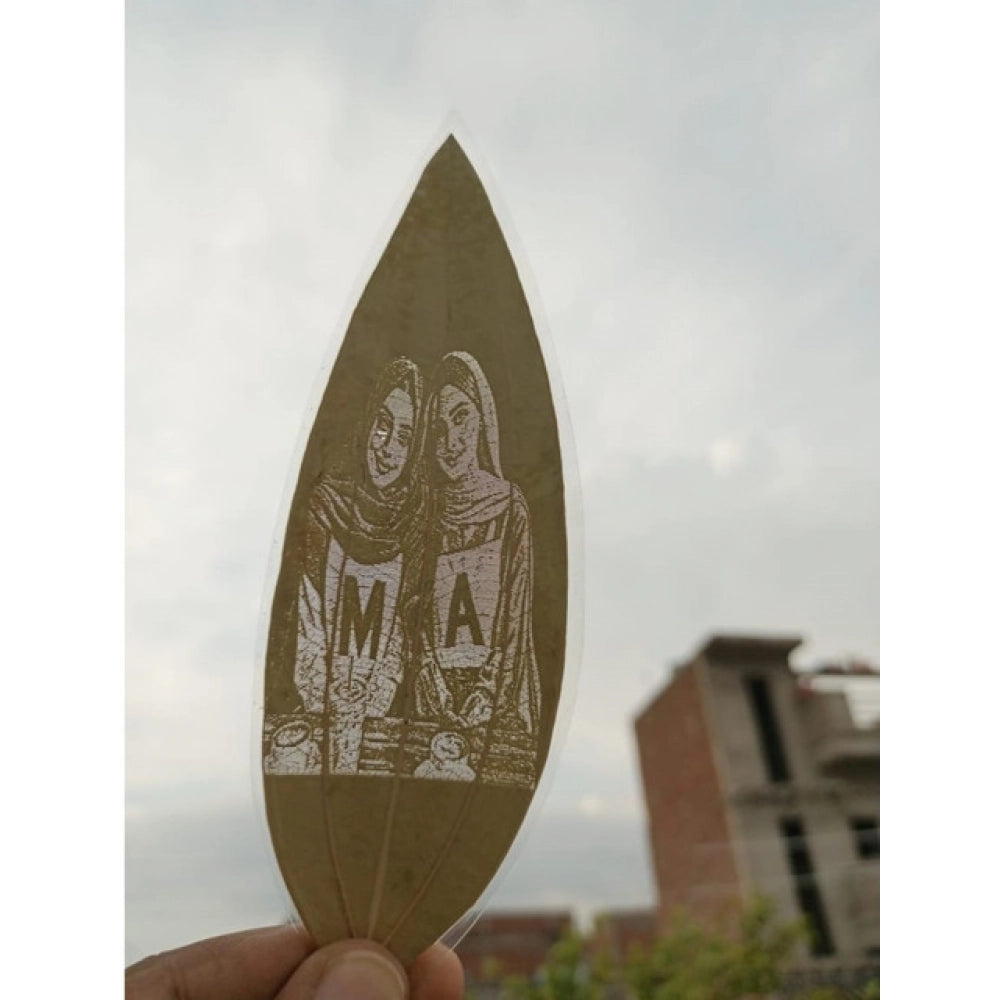 Custom Friendship Portrait Engraved on Natural Leaf | Home Accessories