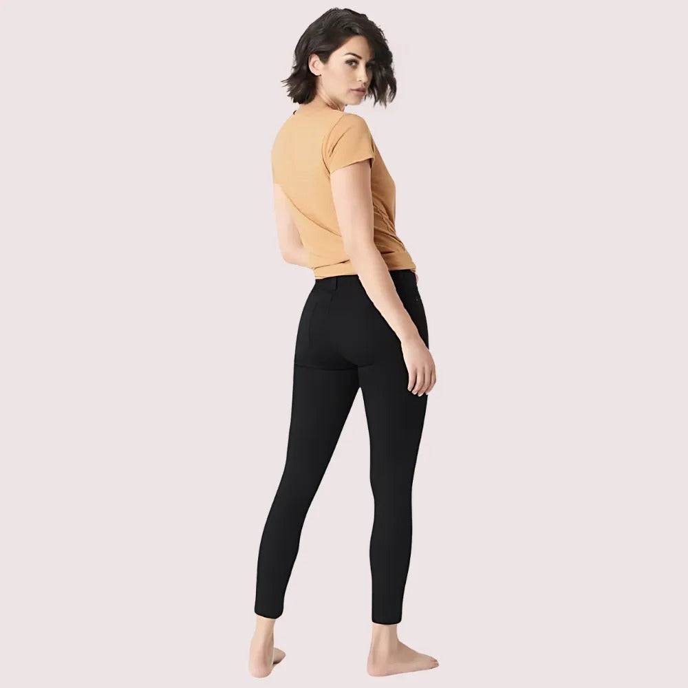 Women's Black Slim-Silhouette Skinny Jeans - POPNOVA