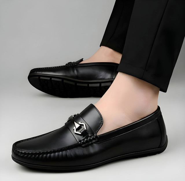 Men's Synthetic Leather Solid Slip-On Casual Loafers With Metal Bit (Black) - men's footwear product image 4