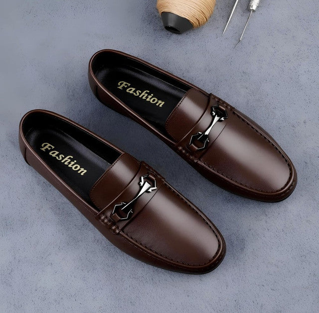 Men's Synthetic Leather Solid Slip - On Casual Loafers With Metal Bit - Brown