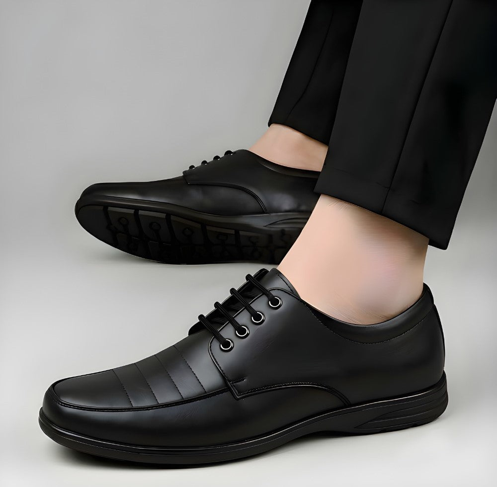 Men's Synthetic Leather Solid Lace-Up Formal Shoes (Black) - men's footwear product image