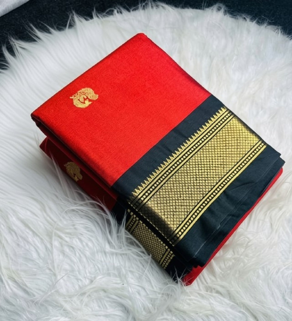 Women's Cotton Silk Solid Saree With Unstitched Blouse - 5.5 Mtr (Red-Black) - POPNOVA saree